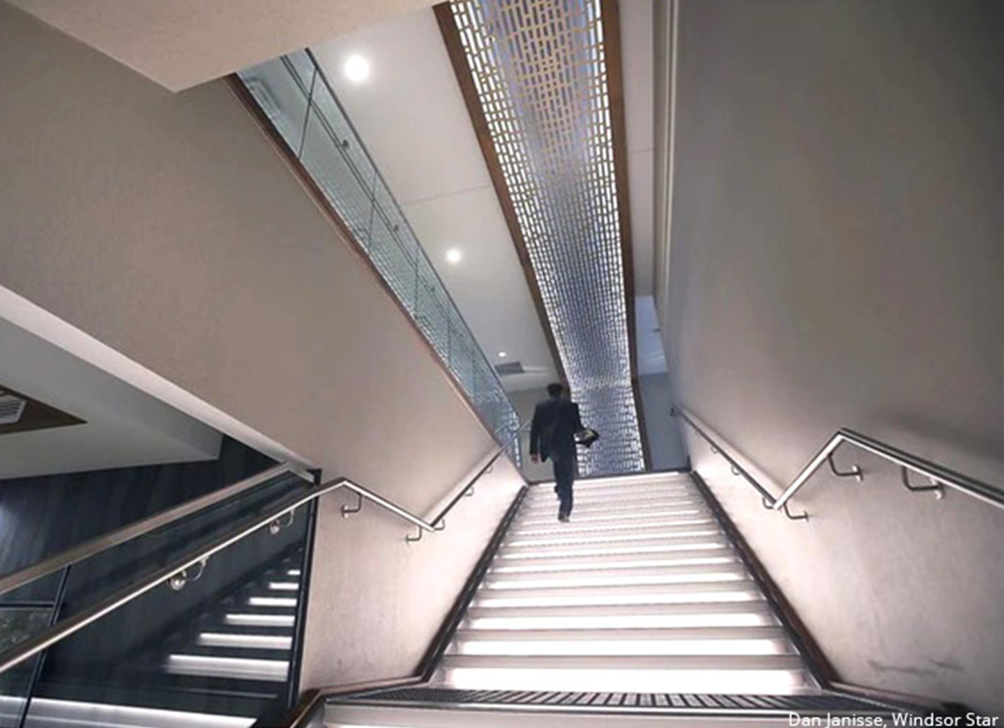 DoubleTree staircase Windsor Star