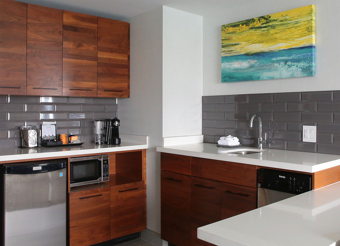 DoubleTree in-suite kitchen